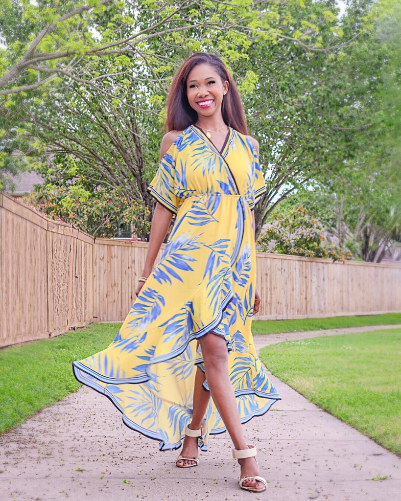 The Must-Have Spring Trend – The Floral Print Dress – showmemama.com